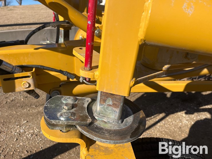 2007-vermeer-r2300-image-14