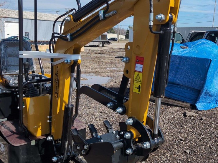 cfg-industrial-mini-excavator---h12r-image-4