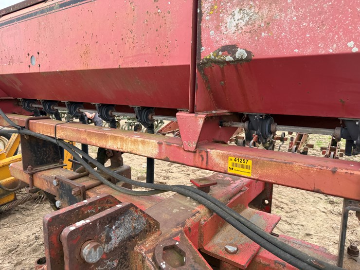 #41257-•-h&s-manufacturing-ls1440-levee-plow-w/-best-seeder-image-29