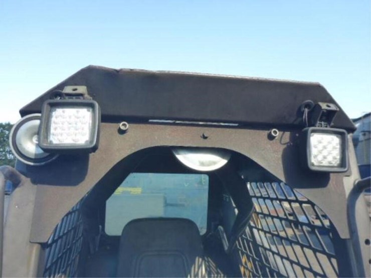 2008-volvo-mc70b-image-40