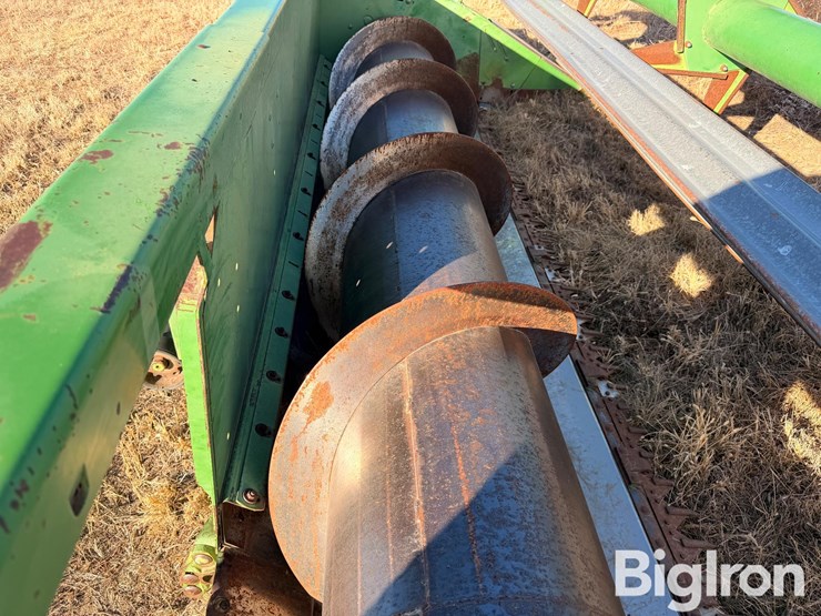 john-deere-924-image-15