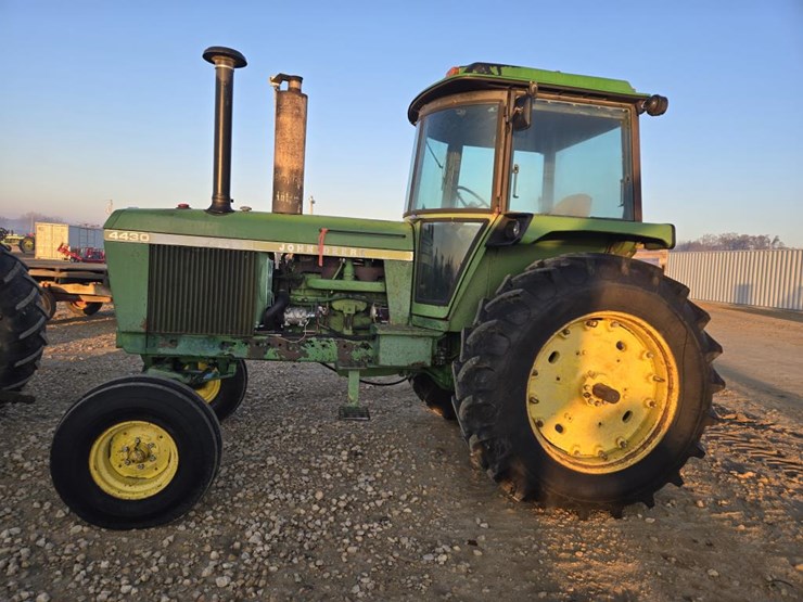john-deere-4430-image-2