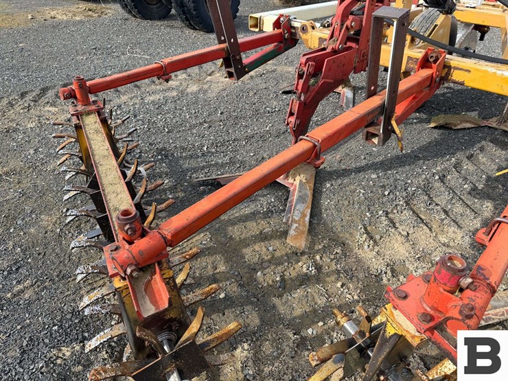 1995-haybuster-3200-image-24