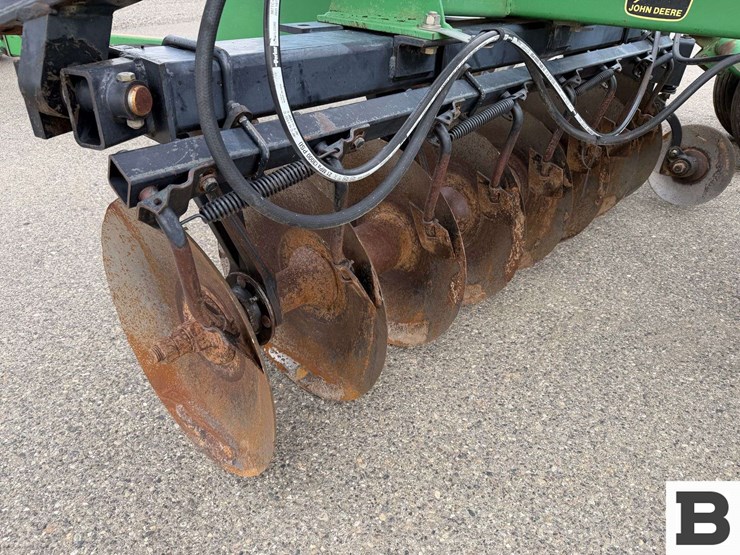 john-deere-650-image-19