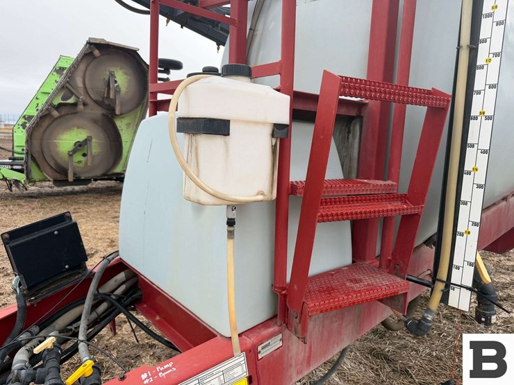 case-ih-precision-spray-160-image-18