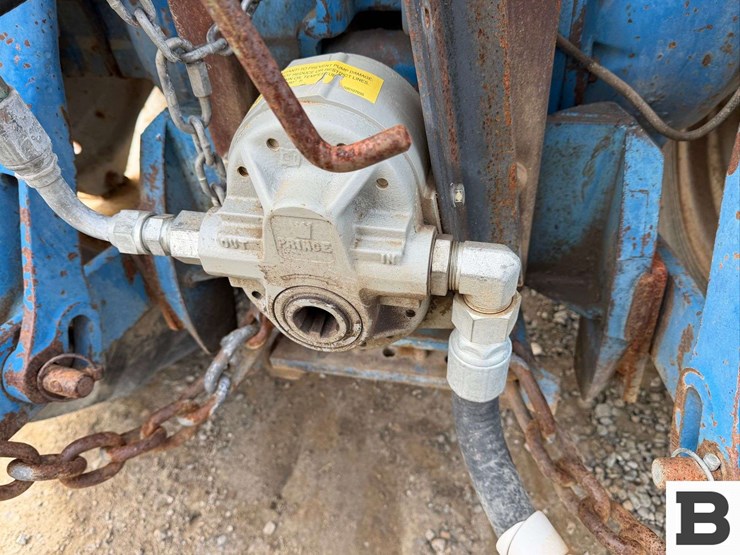 1977-ford-5600-image-24