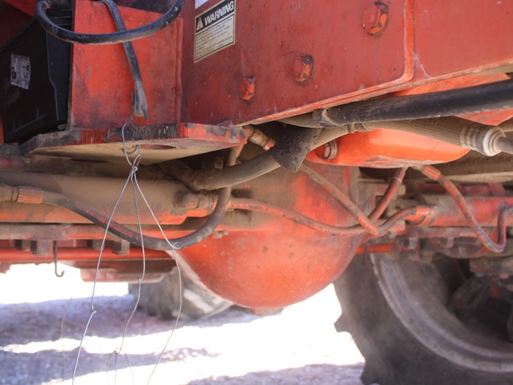 #1015-•-case-4490-tractor-image-48