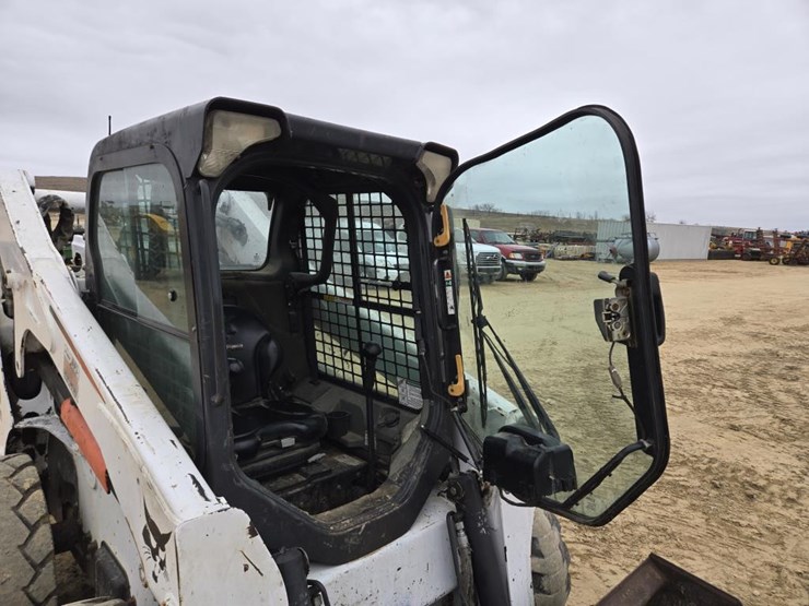 bobcat-s750-image-16