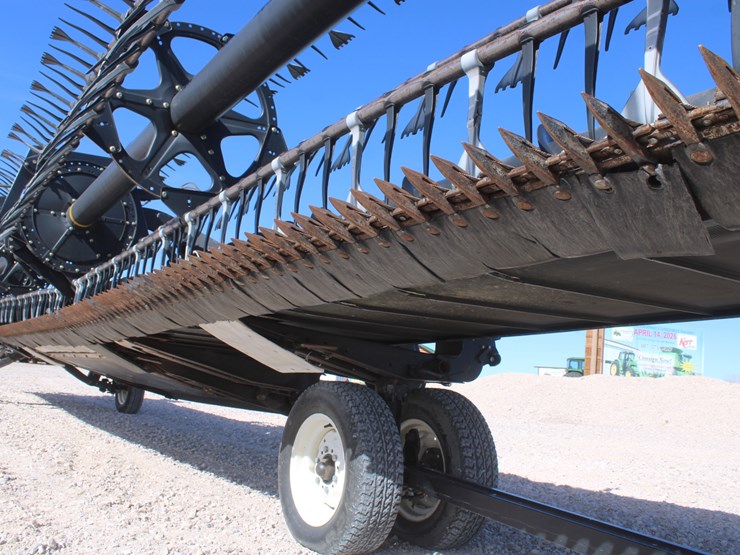 2011-case-ih-2162-image-13