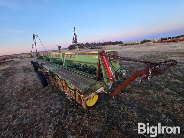 john-deere-9300-image-5