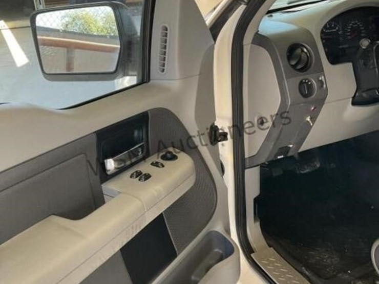 2008-ford-f150-image-23