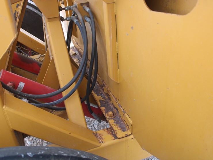 haybuster-2800-image-35