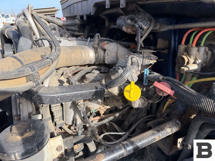 2015-international-durastar-4300-image-34