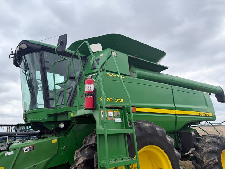 2009-john-deere-9670-sts-image-27