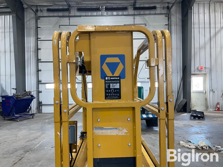 2021-massey-ferguson-730-image-16