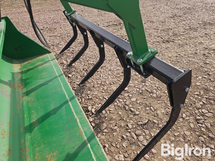 2023-john-deere-740-image-11