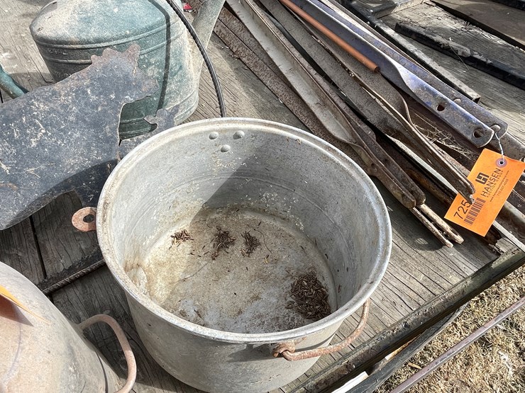 #7255-•-miscellaneous-outdoor-items-image-11