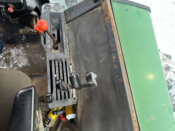 1977-john-deere-4630-image-18