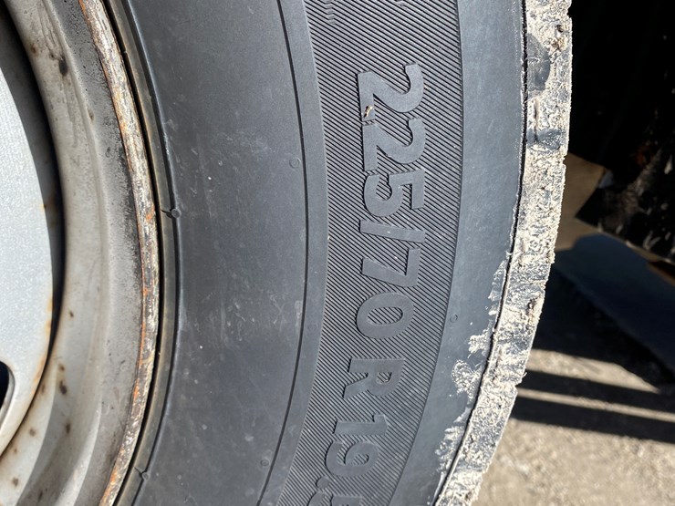 2012-dodge-ram-5500-image-4