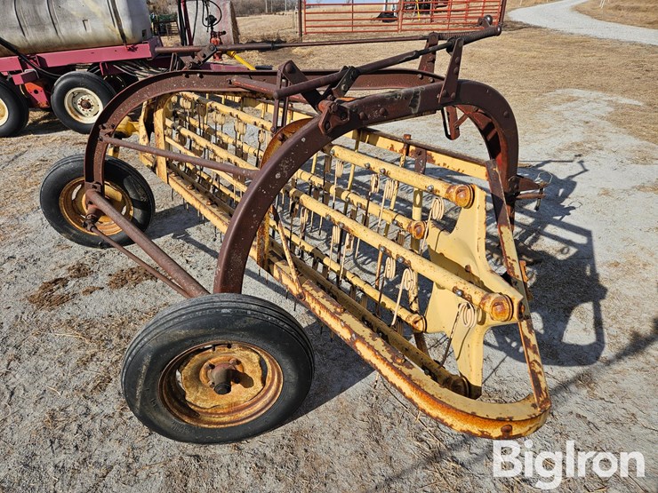 new-holland-56-image-4