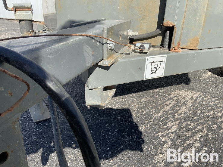 2012-wacker-neuson-e1100-image-15