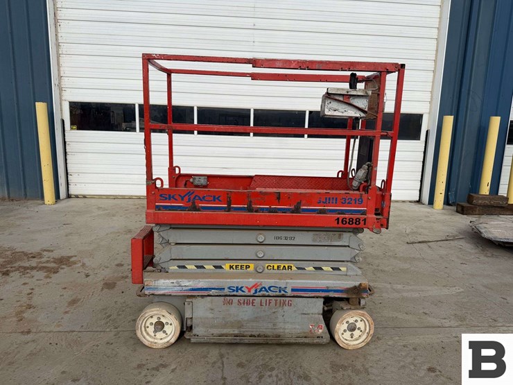 2008-skyjack-sjiii3219-image-2