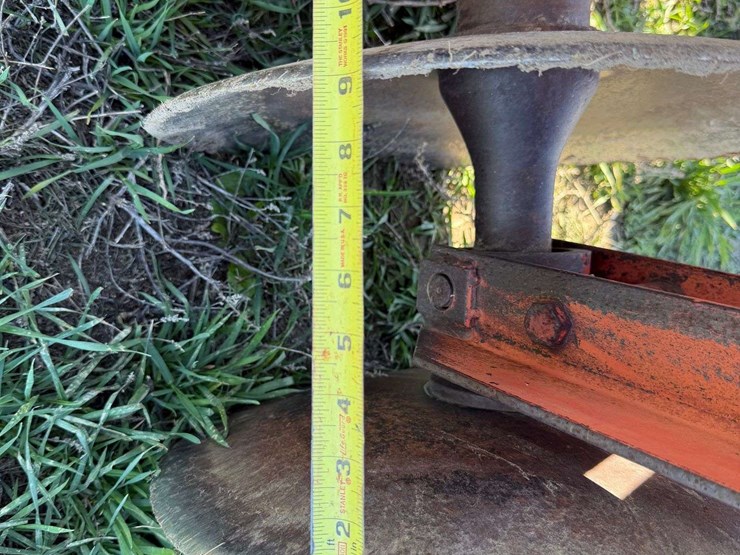 bush-hog-1438-image-10