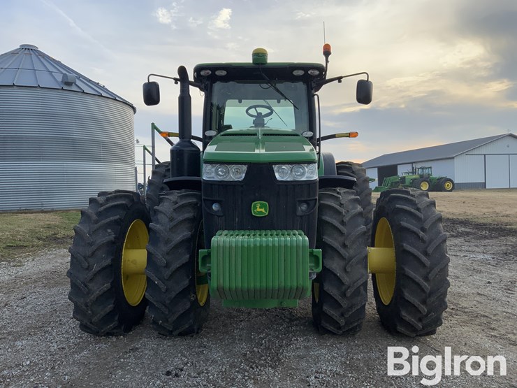 2013-john-deere-8360r-image-2