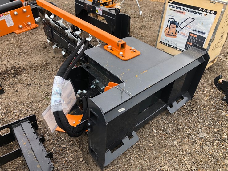 #92-•-skid-steer-48”-trencher-image-2