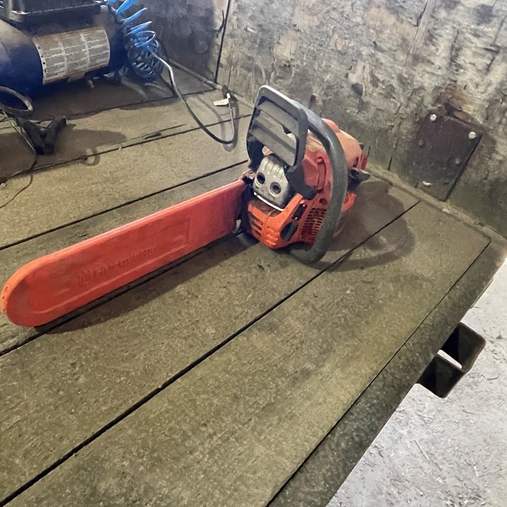 #7201 • Husqvarna Chain Saw
