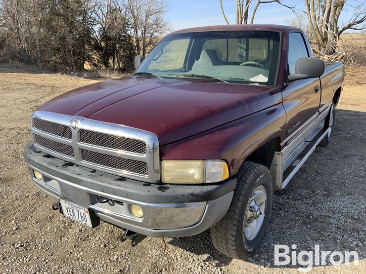 2001-dodge-ram-1500-image-12