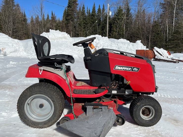 #14000-•-snapper-48"-riding-lawn-mower-(marenisco,-mi)-image-6