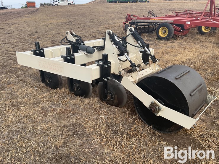 patriot-pivot-track-closer-image-7