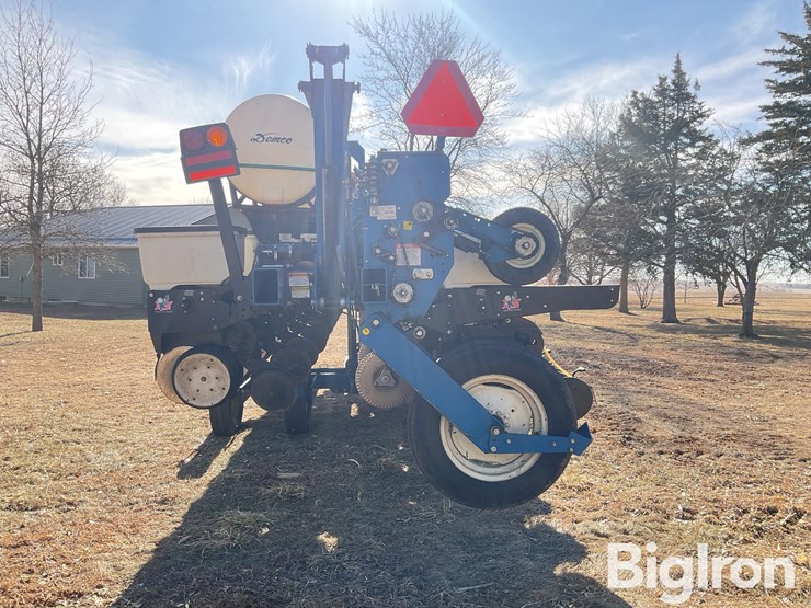 2002-kinze-3600-image-6