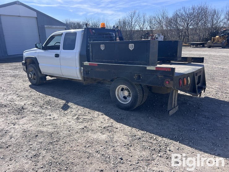 2005-chevrolet-k3500-image-7