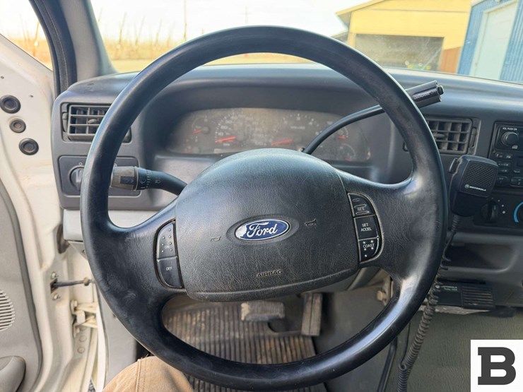 2002-ford-f250-image-30