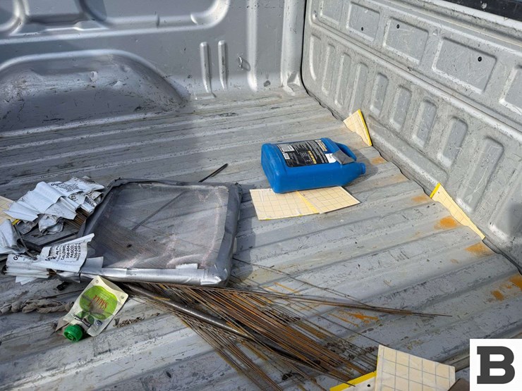 2018-chevrolet-silverado-1500-image-17