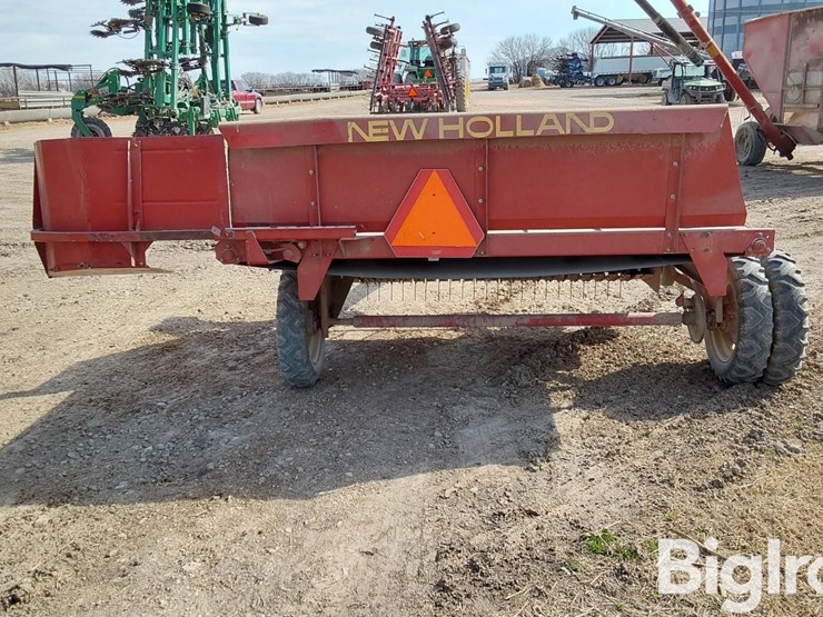 new-holland-144-image-6