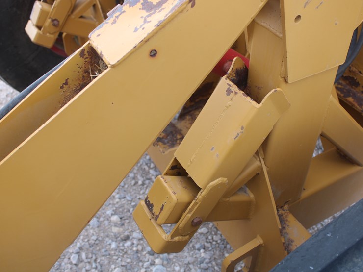 haybuster-2800-image-27