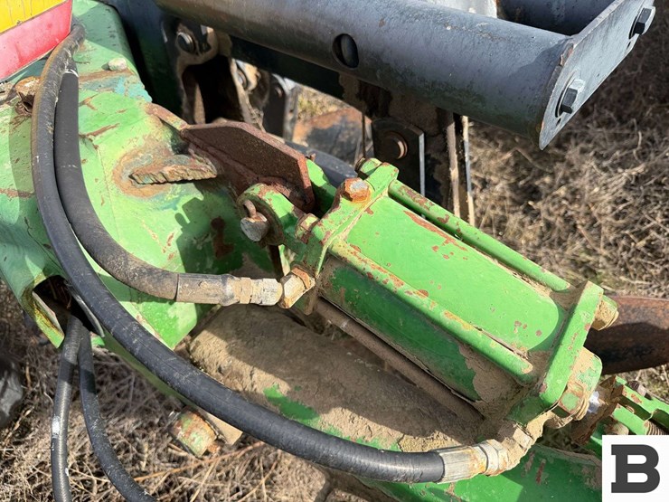 2007-john-deere-2700-image-32