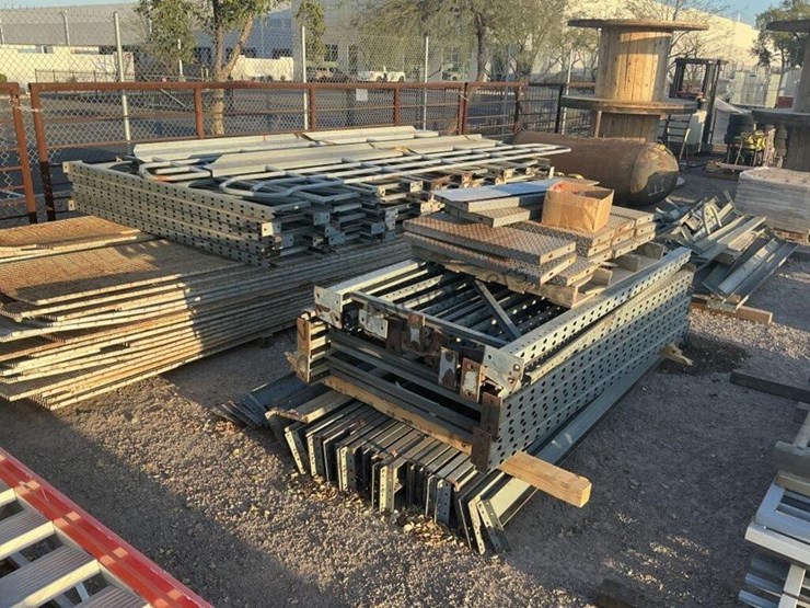 large-mezzanine-platform-image-1