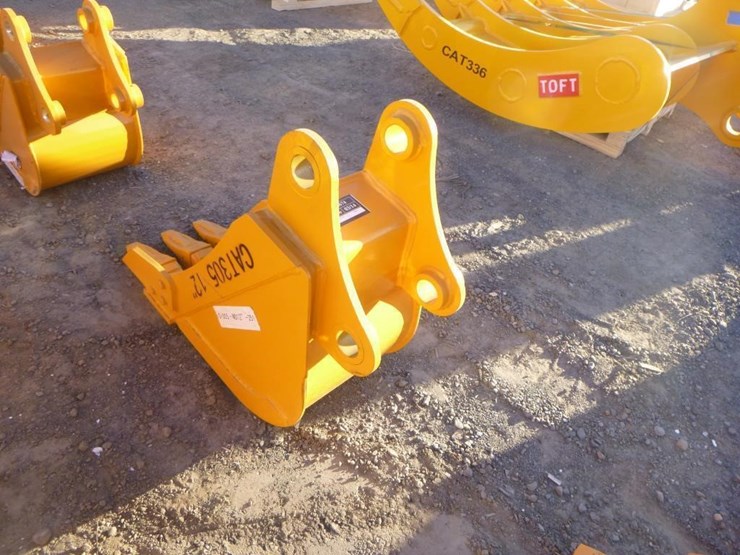 caterpillar-305-image-4