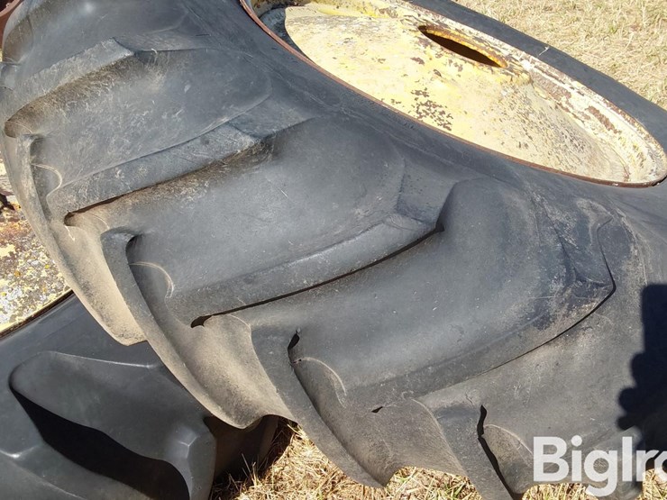 john-deere-4020-image-16