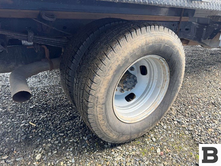 2019-ford-f350-image-17