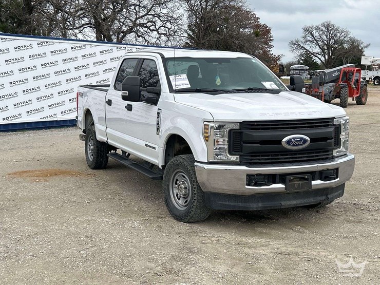 2019-ford-f250-image-4