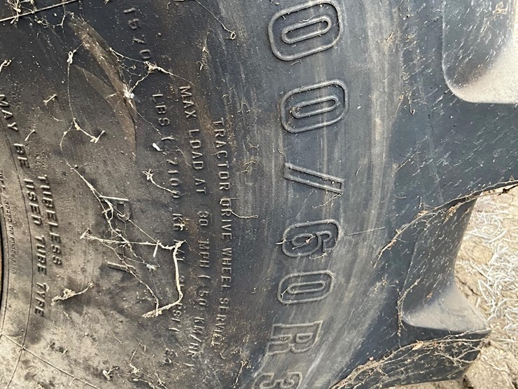 john-deere-10-image-16