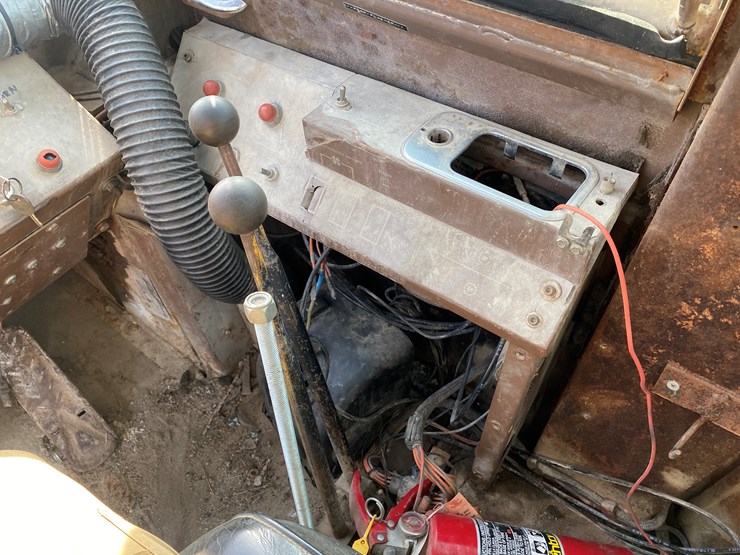 1994-dresser-530c-image-29