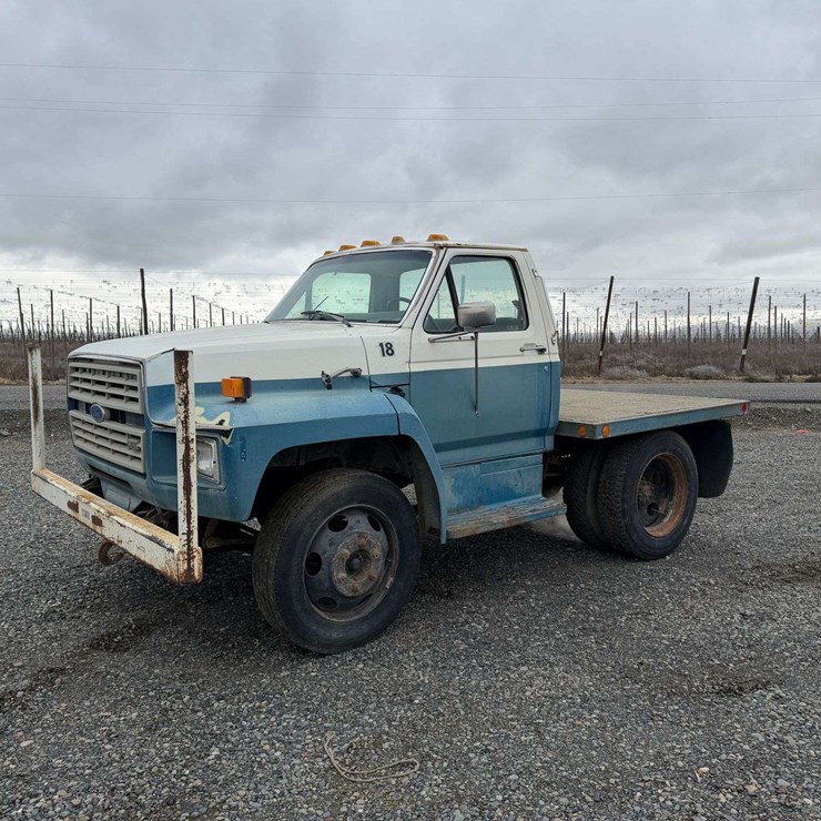 1988 FORD F600