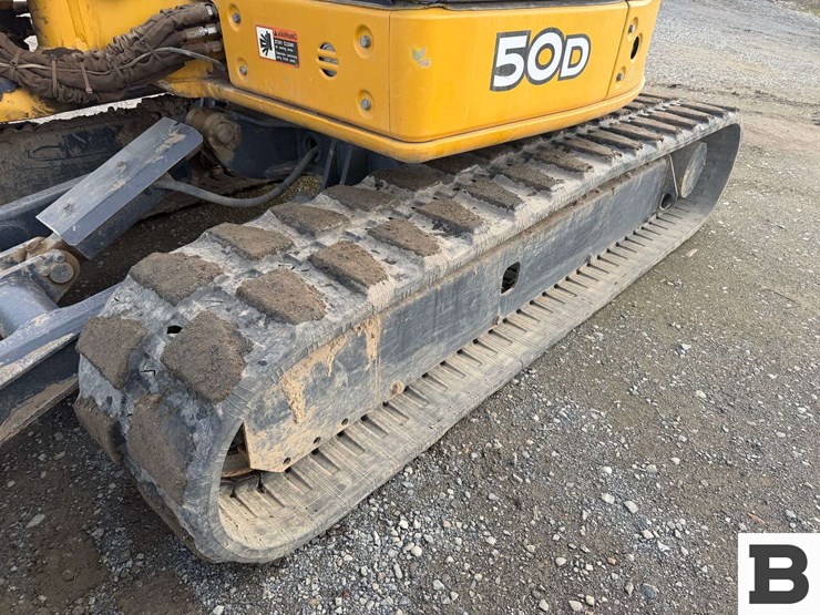 2012-deere-50d-image-10