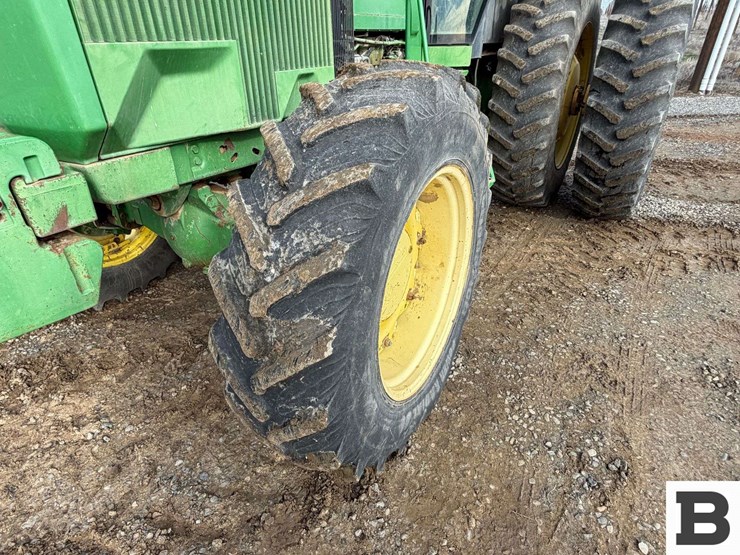1990-john-deere-4955-image-16